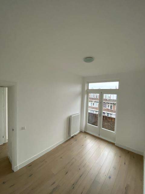 Flat Waalstraat, Amsterdam - For Rent
