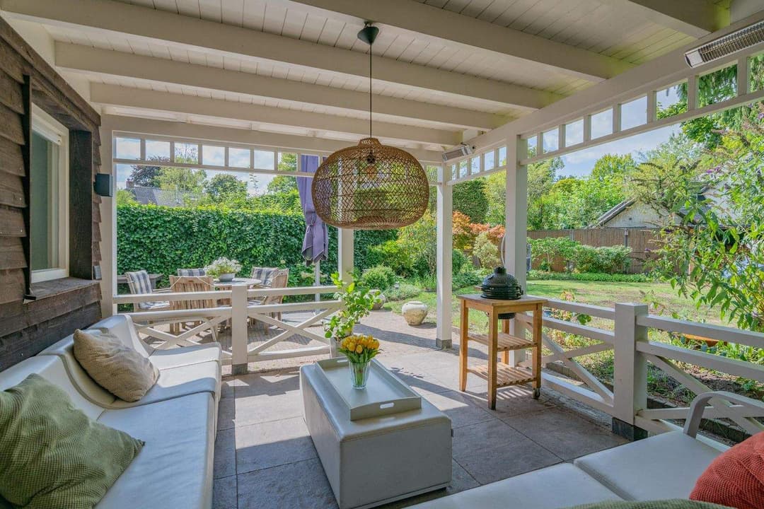 Bovenlangewijnseweg 8, Huizen - Villa pareada