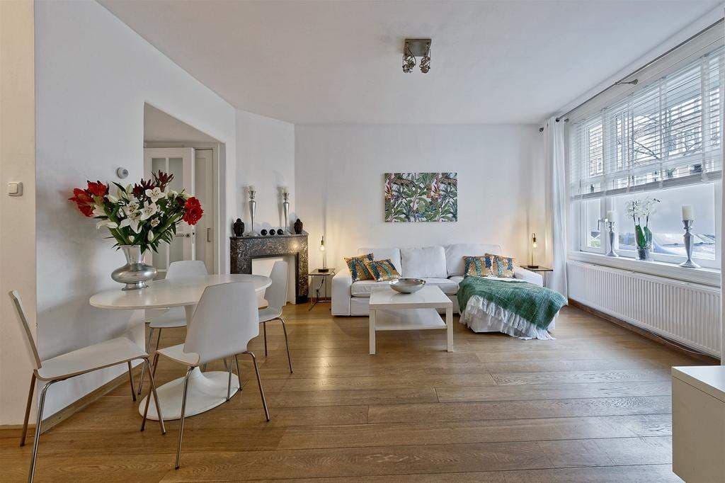 Flat Sassenheimstraat, Amsterdam - For Rent