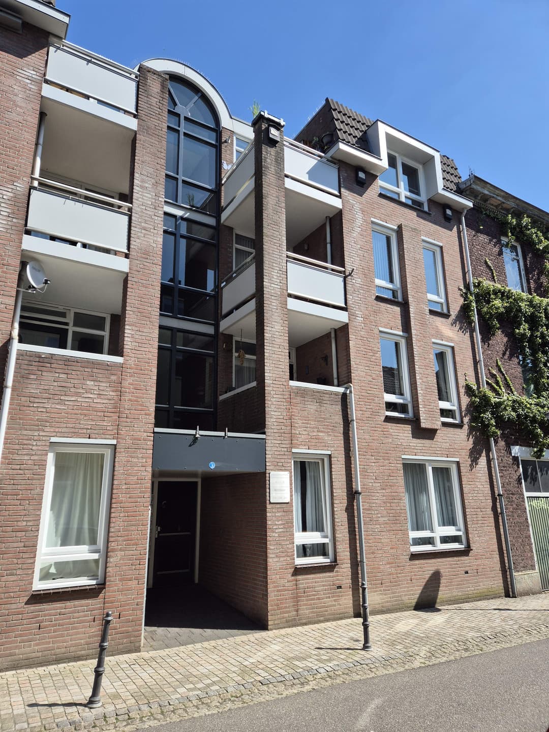 Apartment von Clermontplein 61, Vaals - For Rent