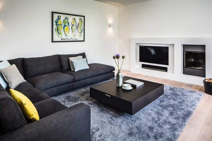 Villa Sint Janstraat, Laren - For Rent