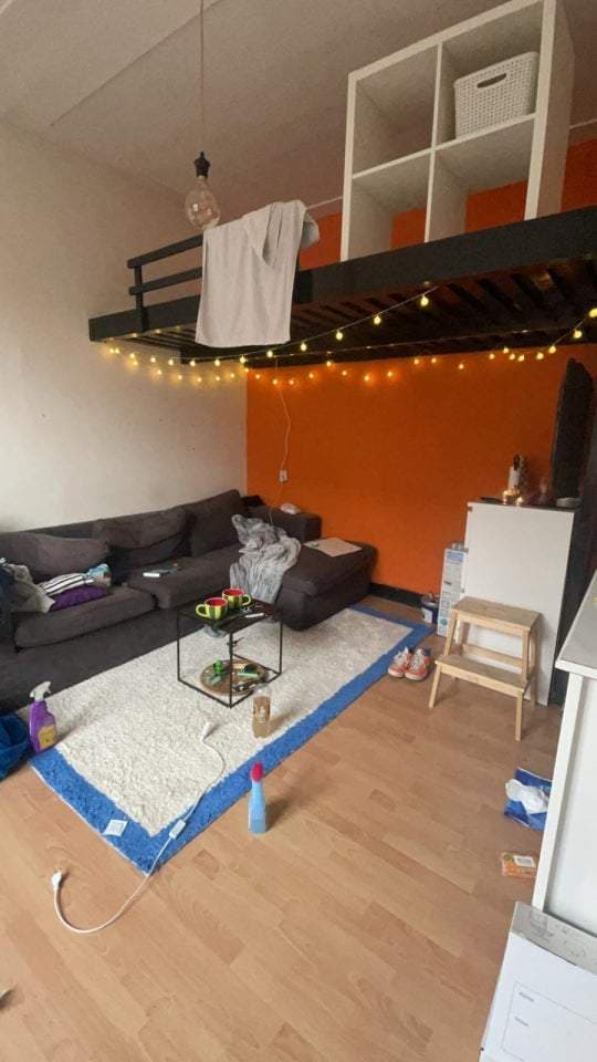 Room Bisschop Zwijsenstraat, Tilburg - For Rent