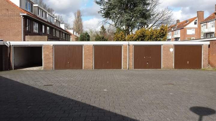 Garage à louer au centre-ville d’Amstelveen