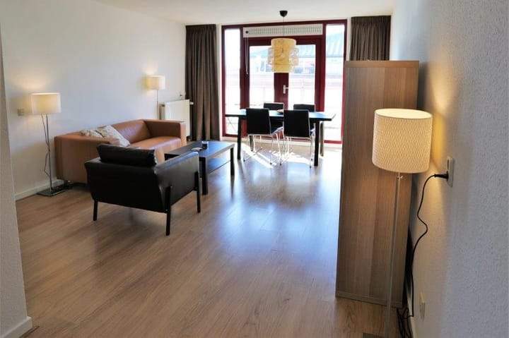 Appartement Sphinxlunet 38-F, Maastricht - À louer