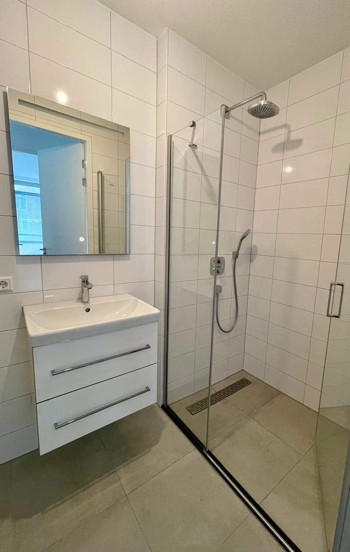 Apartment De Prins, Oostenburgermiddenstraat, Amsterdam - For Rent