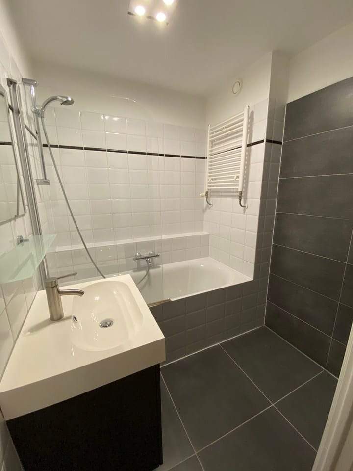 Apartment President Kennedylaan, Amsterdam - For Rent