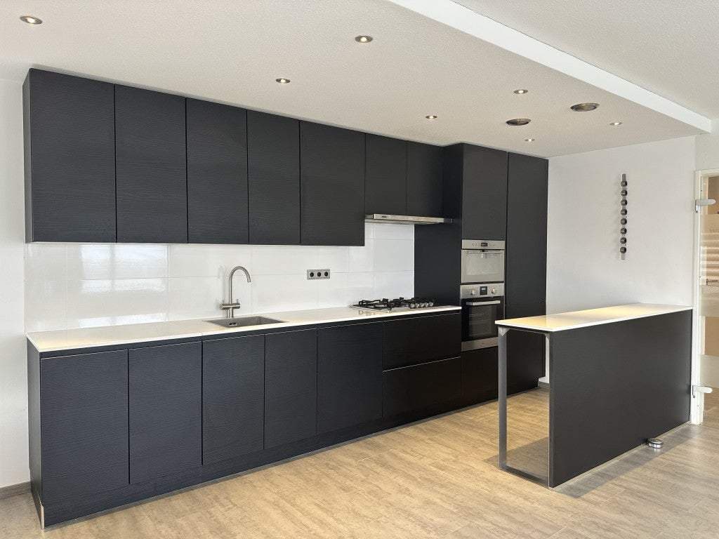 Flat Regenboogkade, Rotterdam - For Rent