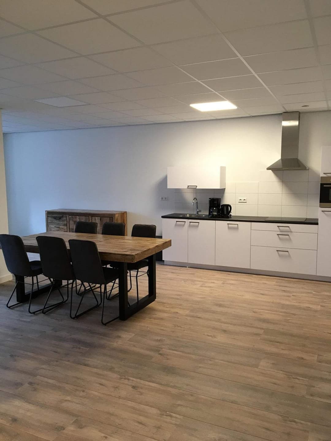 Flat Piet Heinstraat, Enschede - For Rent