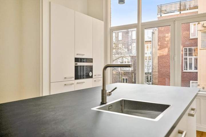 Pieter de Hoochstraat 74-21071 EH Amsterdam Appartement à louer