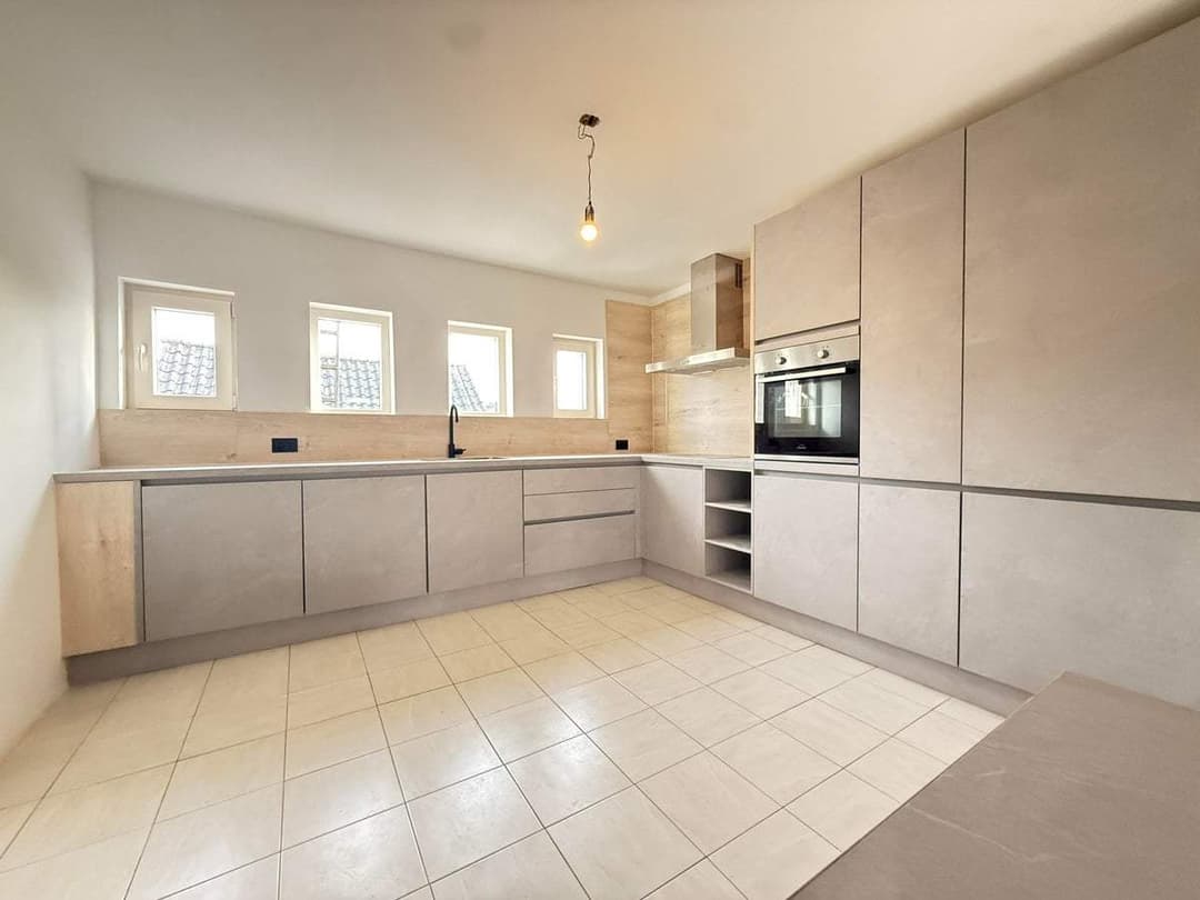 Appartement Nieuwe Haagdijk, Breda - Te Huur