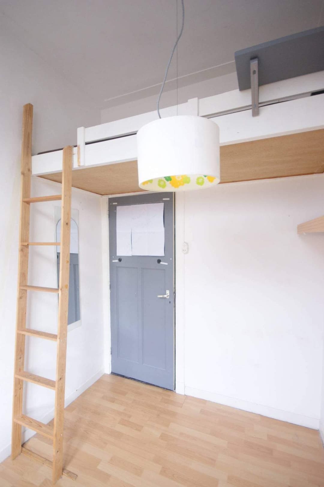 Room Menno van Coehoornstraat, Breda - For Rent