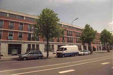 Apartment Vaillantlaan, Den Haag - For Rent