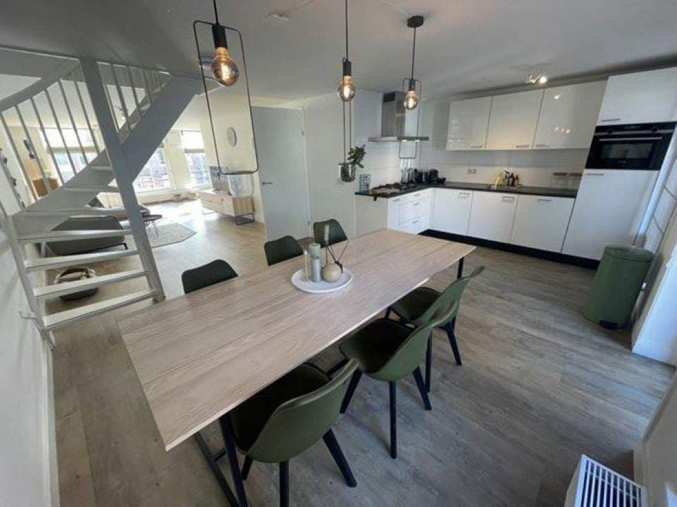 Gemeubileerde woning Ferdinand Bolstraat, Amsterdam - Te Huur