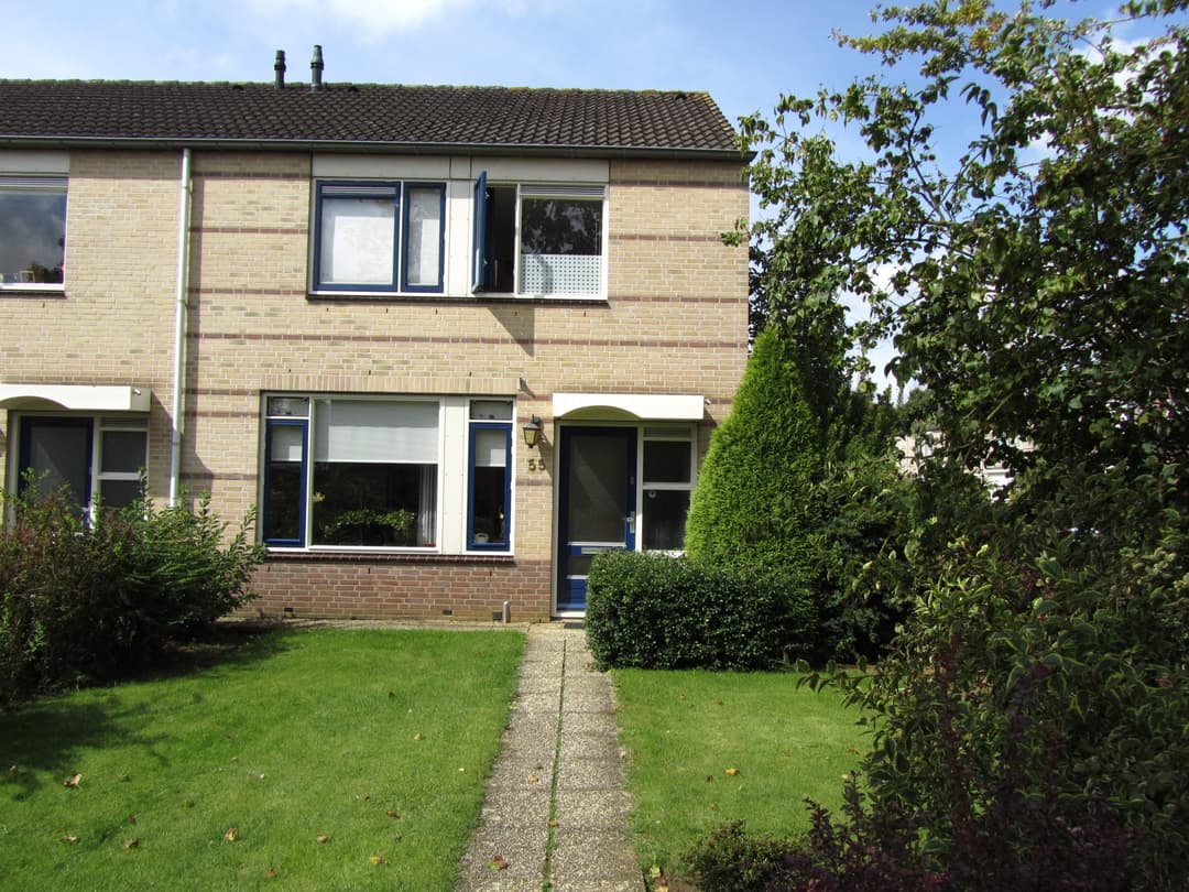 Casa Esquina en Vincent van Goghstraat, Lichtenvoorde - Alquiler