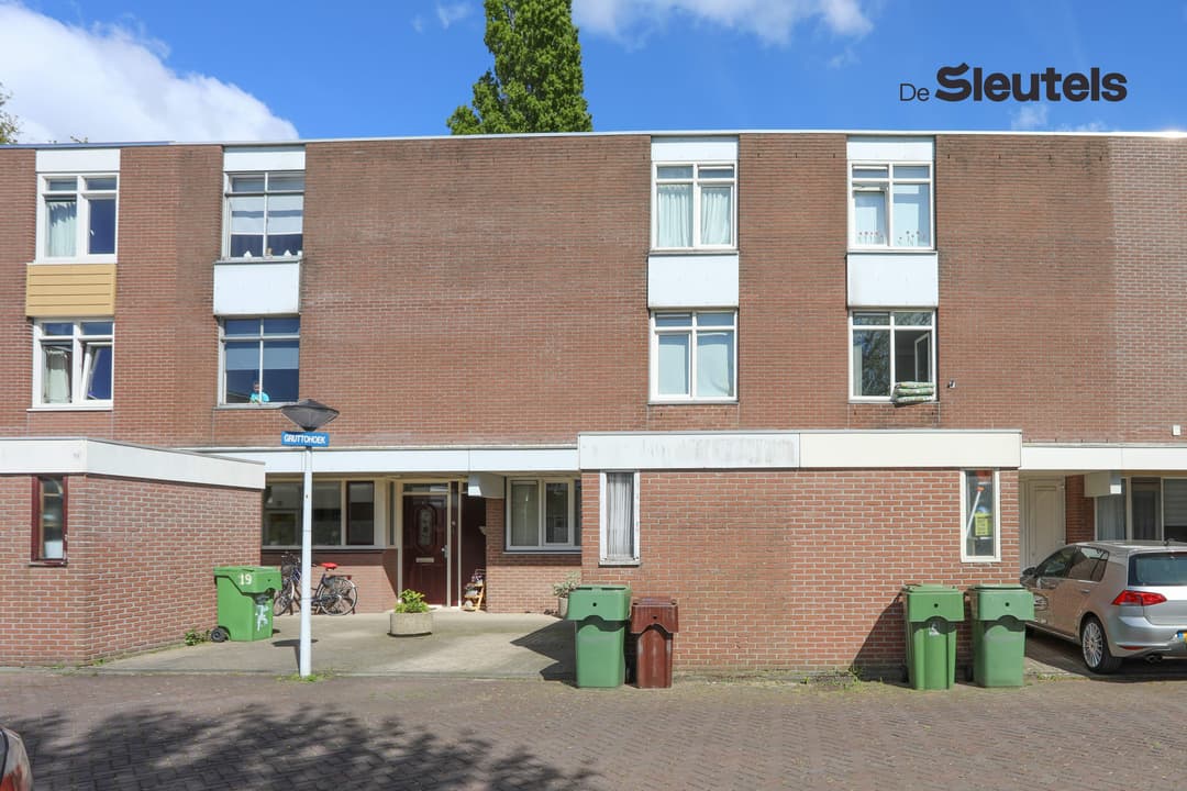 Family House Gruttohoek, Leiden - For Rent