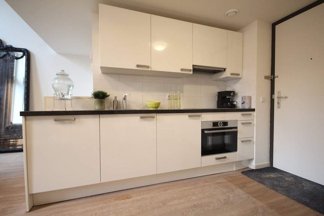 Flat Van Rijsselpad, Leiden - For Rent