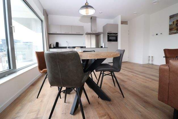 2-Zimmer-Wohnung in Cooltower, Rotterdam - Zur Miete