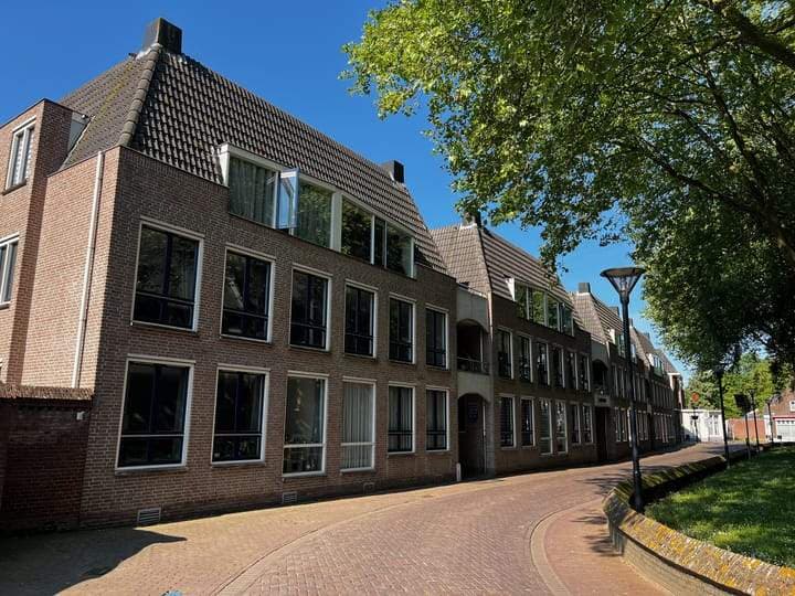 Apartamento de 3 habitaciones en Zevenaar Centro - En alquiler