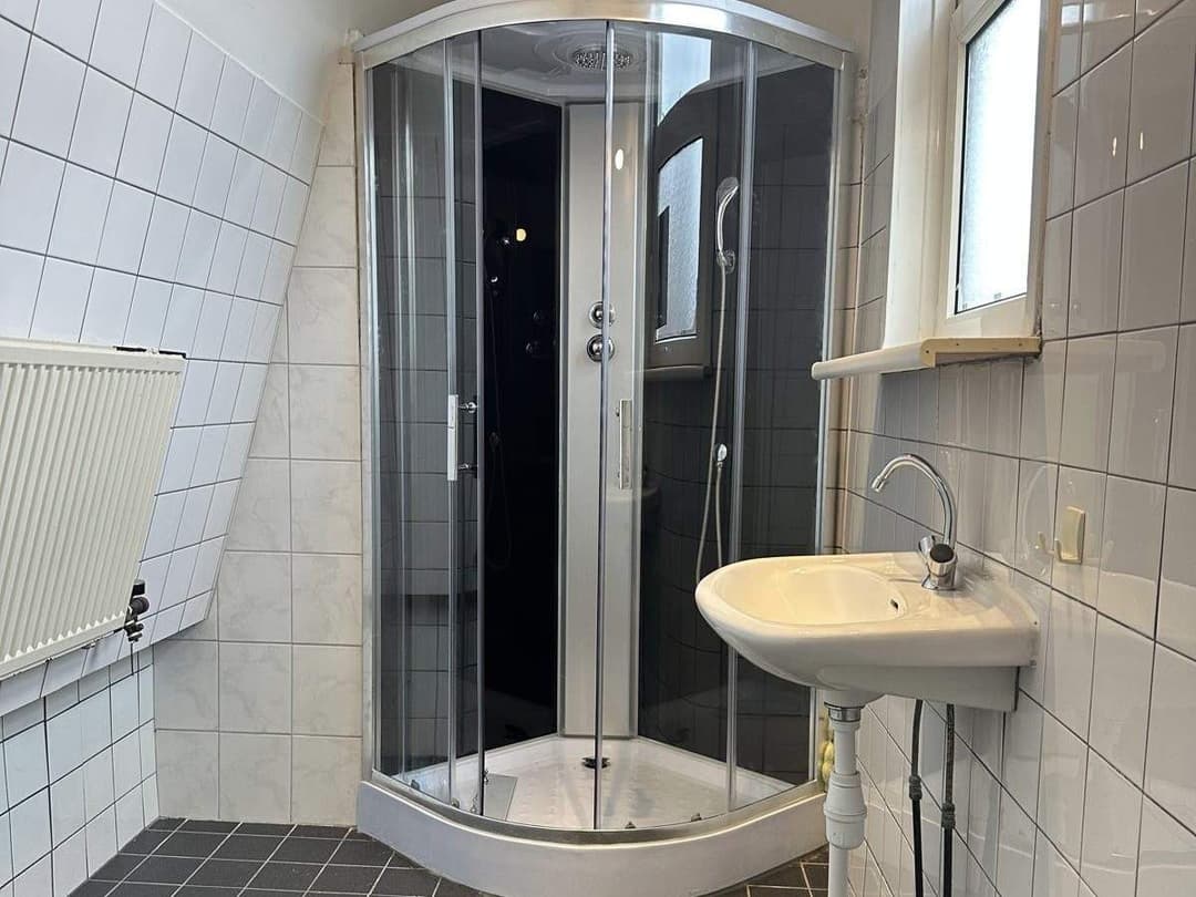 Apartamento de 3 dormitorios en Mathenesserweg, Rotterdam