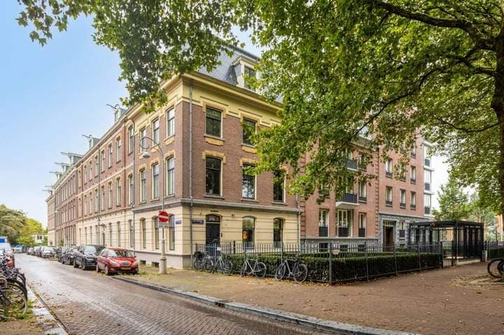 Appartement Prof. Tulpstraat 10, Amsterdam - Te Huur