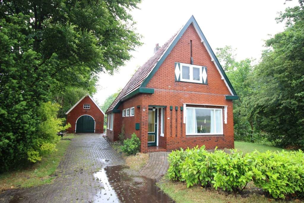 Detached House Hoofdweg-Boven, Haulerwijk - For Rent