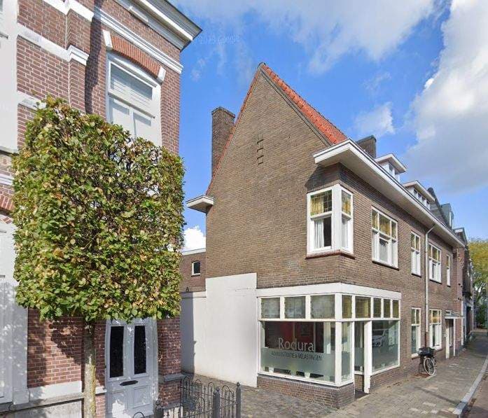 Rijtjeshuis Dillenburgstraat, Breda - Te huur