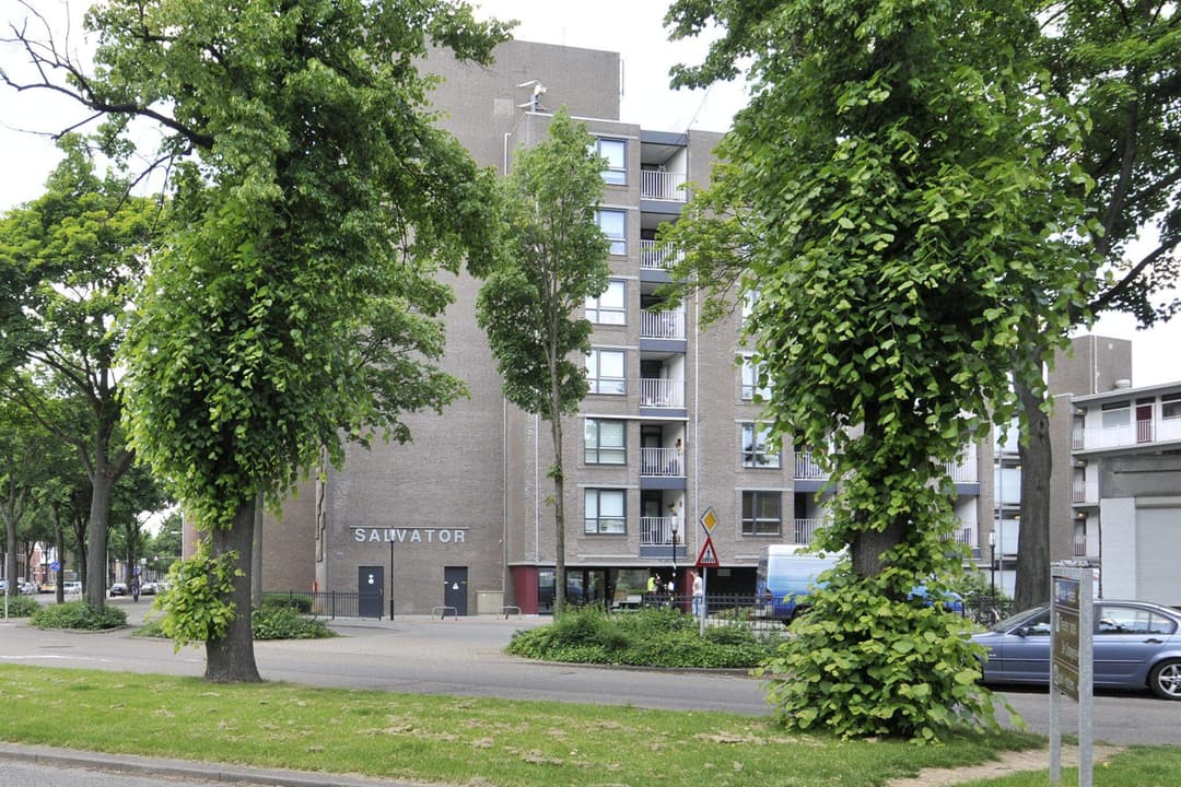 Apartment Minderbroederssingel, Roermond - For Rent