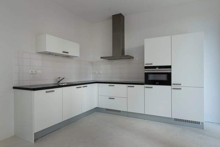 3-kamer appartement aan Leo Smitstraat, Amsterdam Zuidas - Te huur