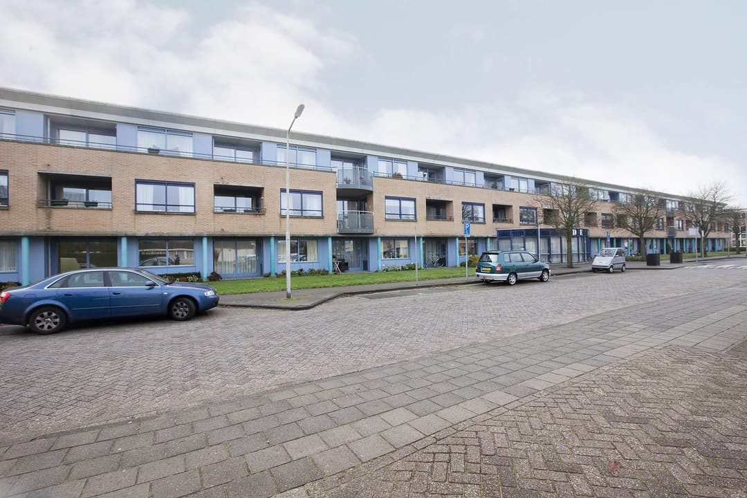 Senior Apartment Dokter Brugmanstraat, Uitgeest - For Rent