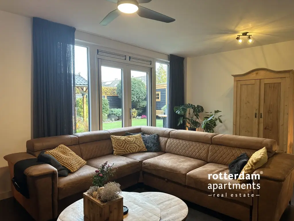 2 Bedroom House on Boris Pasternak-erf, Dordrecht - For Rent