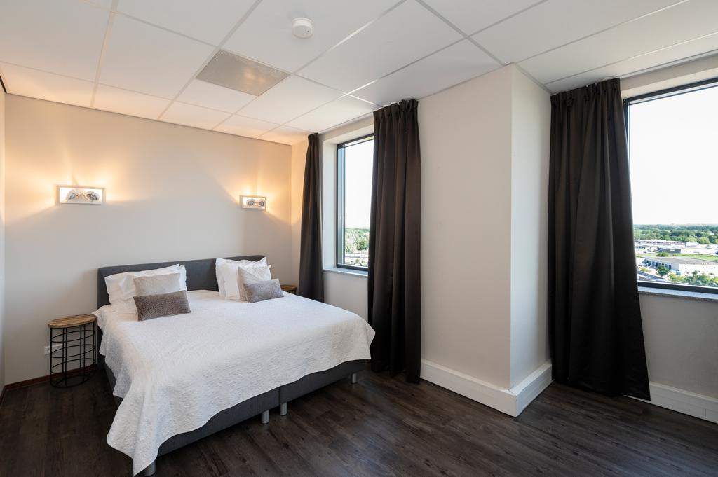 Flat Eschertoren 1 D, Leiden - For Rent