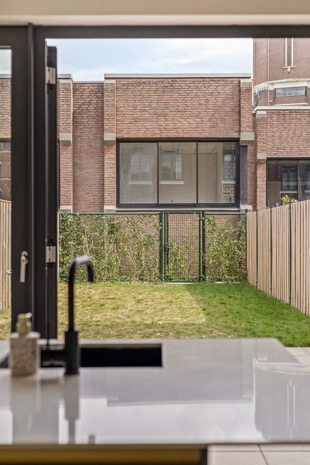 House Oostende, Helmond - For Rent