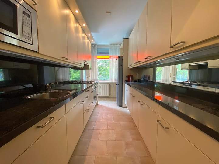 Parmentierlaan 76, Amstelveen – apartamento de 3 dormitorios en dos niveles