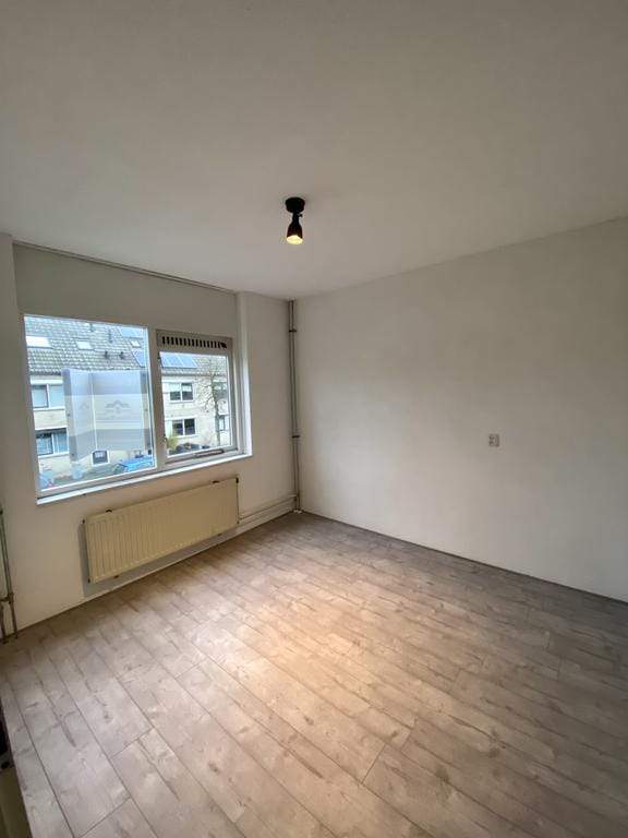 Sowetostraat 212, 2033 CZ Haarlem - For Rent