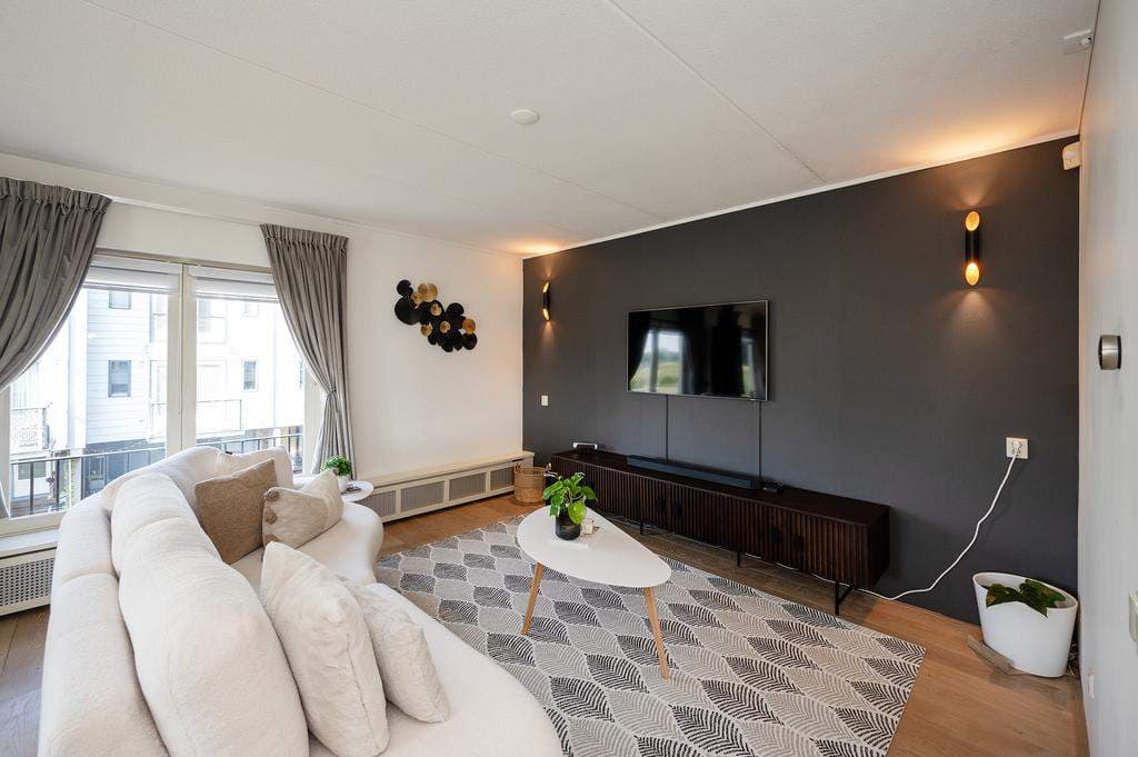 Casa Antillenweg, Almere - En alquiler