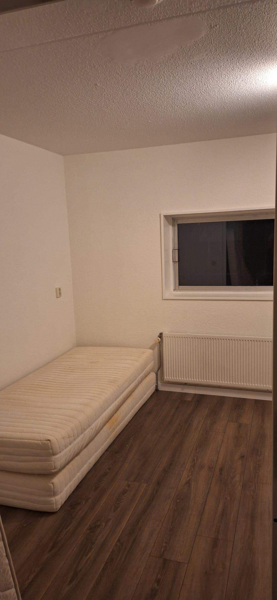 Möbliertes Zimmer in Madridweg, Almere - Zu Vermieten