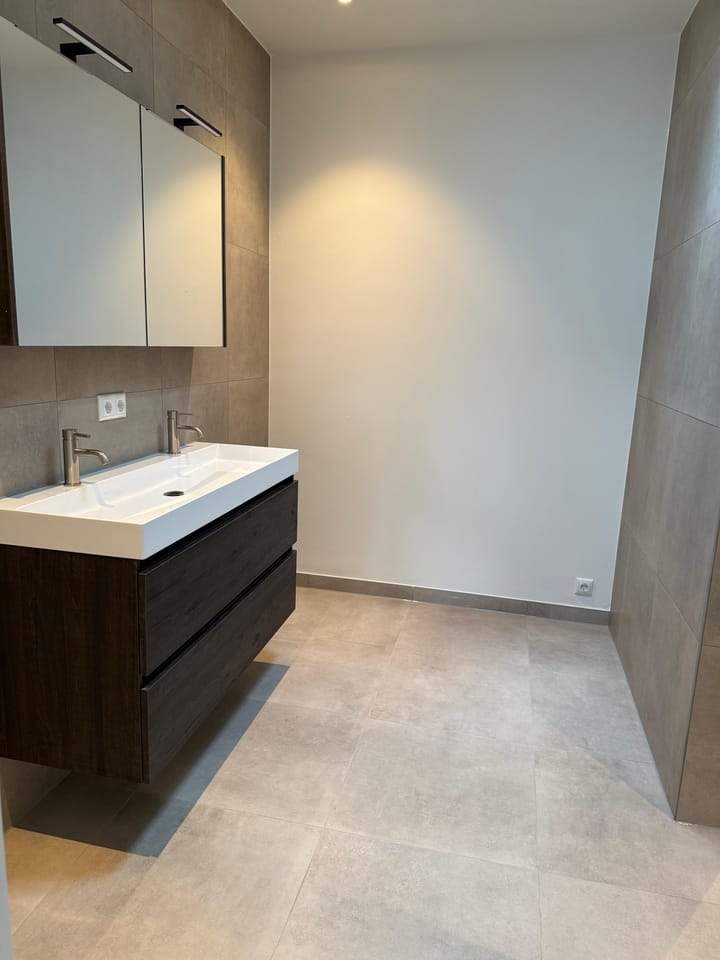 Hangerad 25-A, Rijssen - Zur Miete