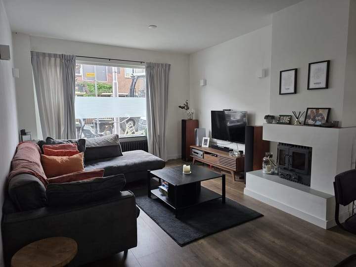 Maison Van Meterenstraat 24, Tilburg - À louer