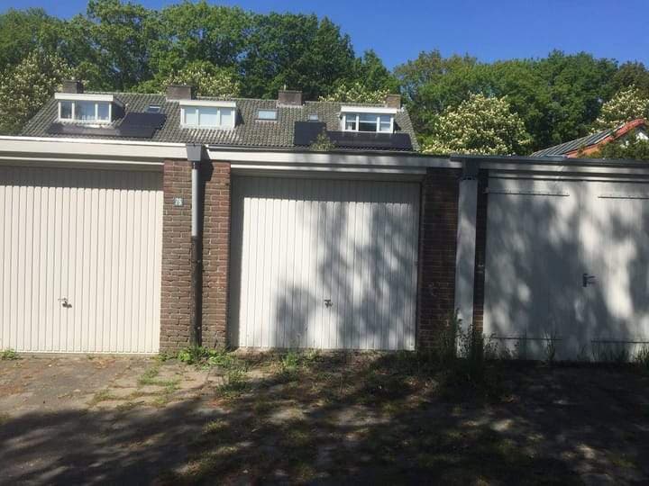 Garagebox Schoutstraat, Nijmegen - For Rent