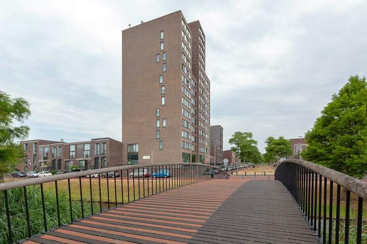 Apartamento de 3 Dormitorios Weidevogellaan, La Haya - Alquiler