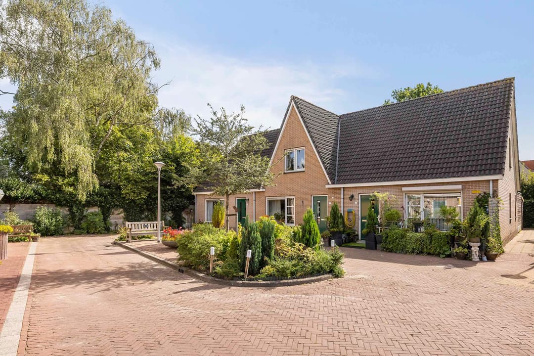 Single-family home van der Veenstraat, Dalfsen - For Rent