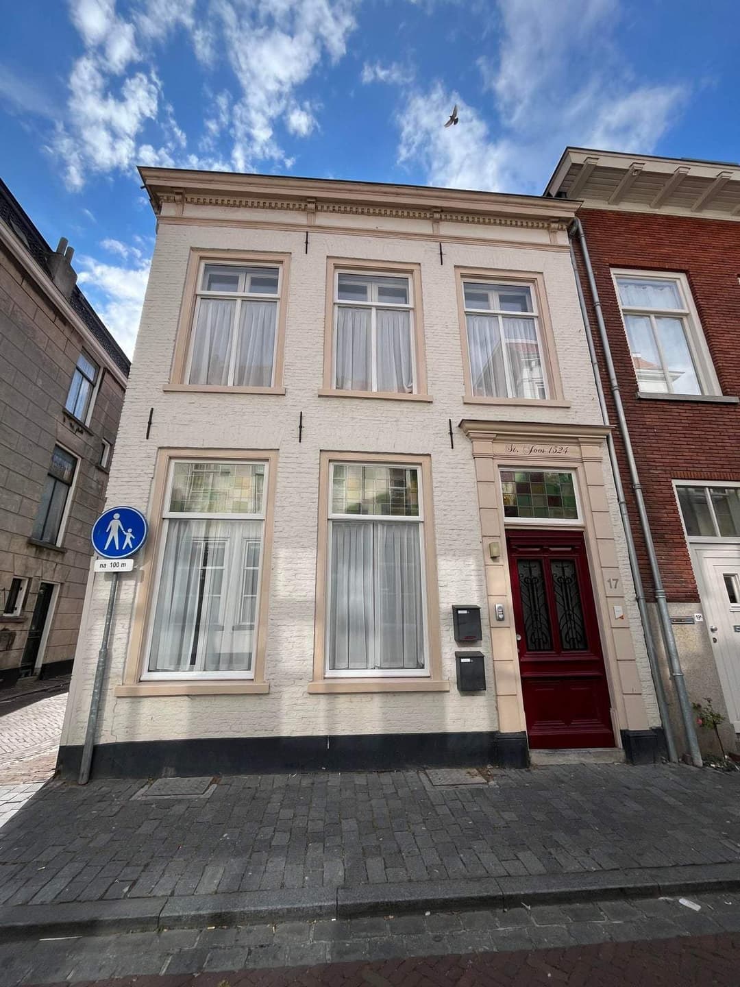 Flat Blauwehandstraat 17, Bergen op Zoom - For Rent