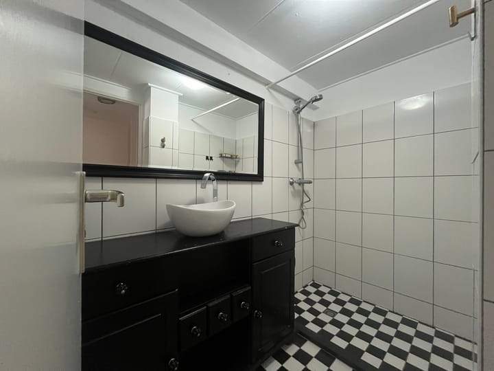 Tussenwoning Johan Buziaustraat, Hengelo - For Rent