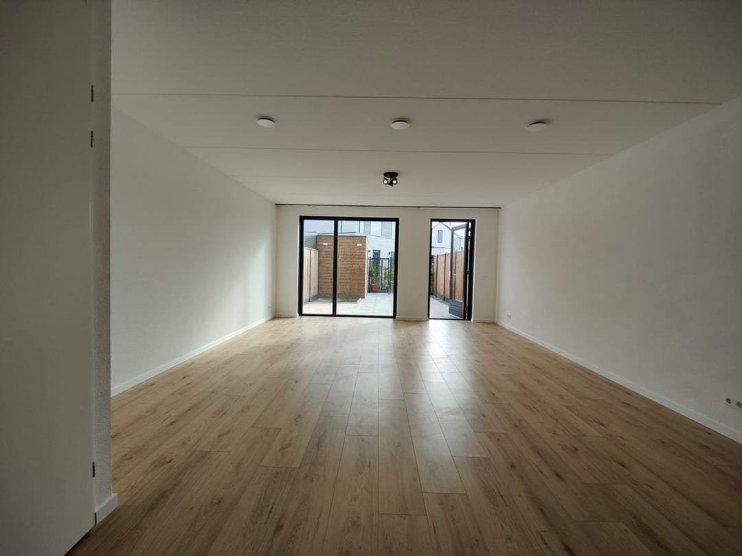 Terraced House at Hoogte, Eindhoven - For Rent